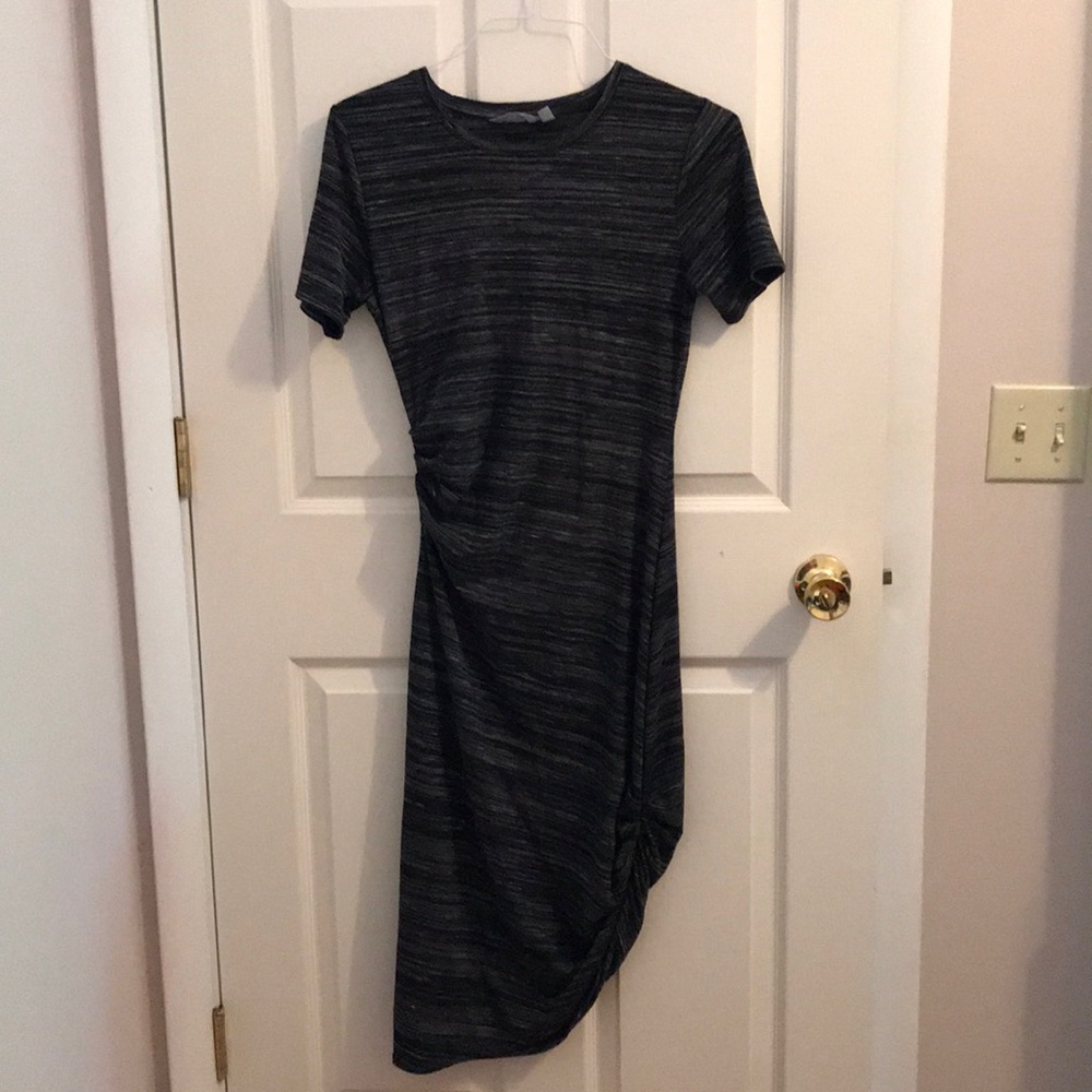 Athleta side-ruche dress s